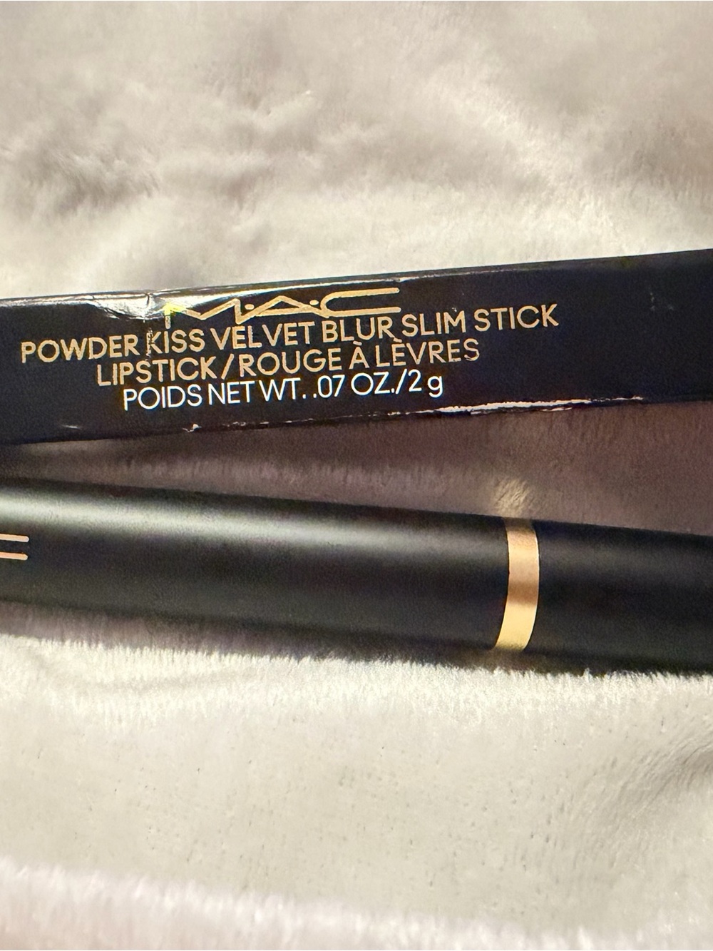 MAC Powder Kiss Velvet Blur Slim Stick – Sweet Cinnamon